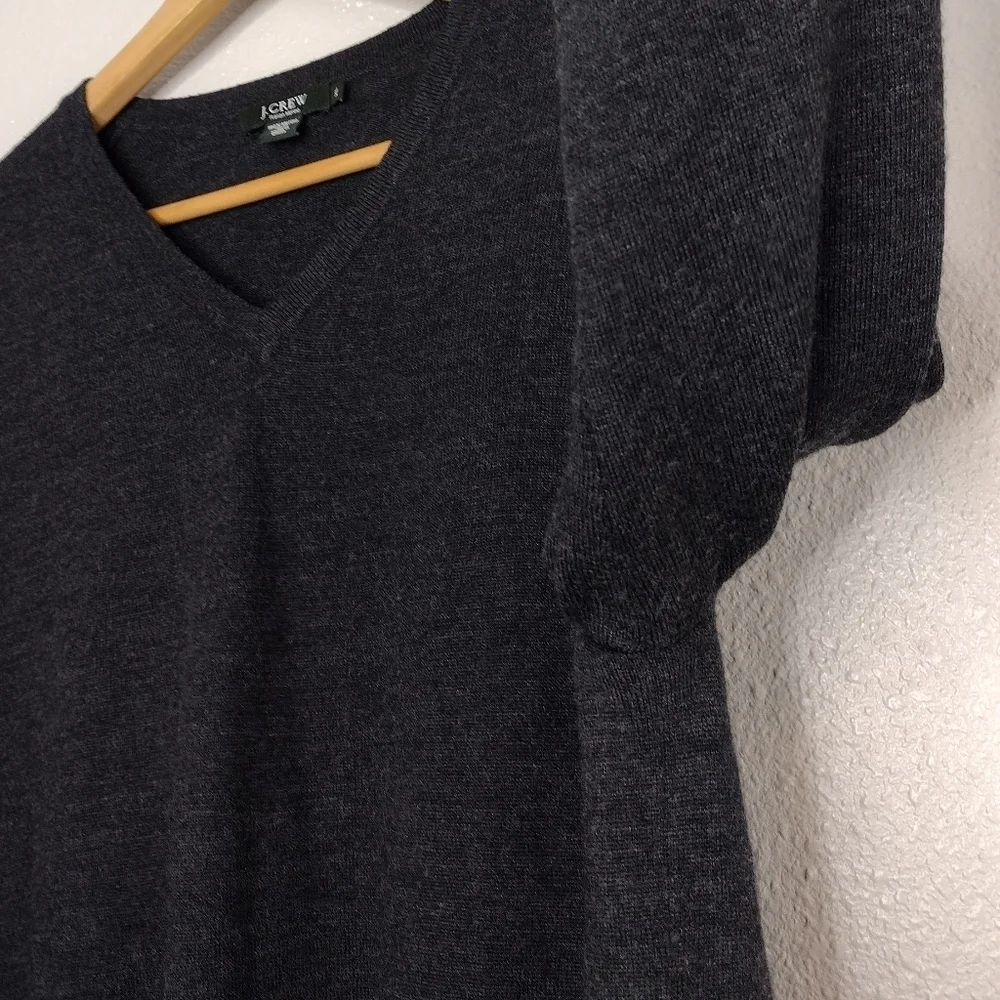 J. Crew Italian Merino Wool Men's Pullover Long Sleeve V-Neck Sweater Size XL